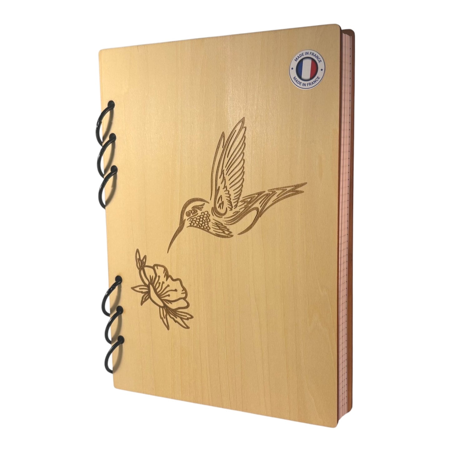 Cahier A5 colibri sur une fleur d'hibiscus graver au laser rechargeable et ecologique fabrication francaise et artisanale