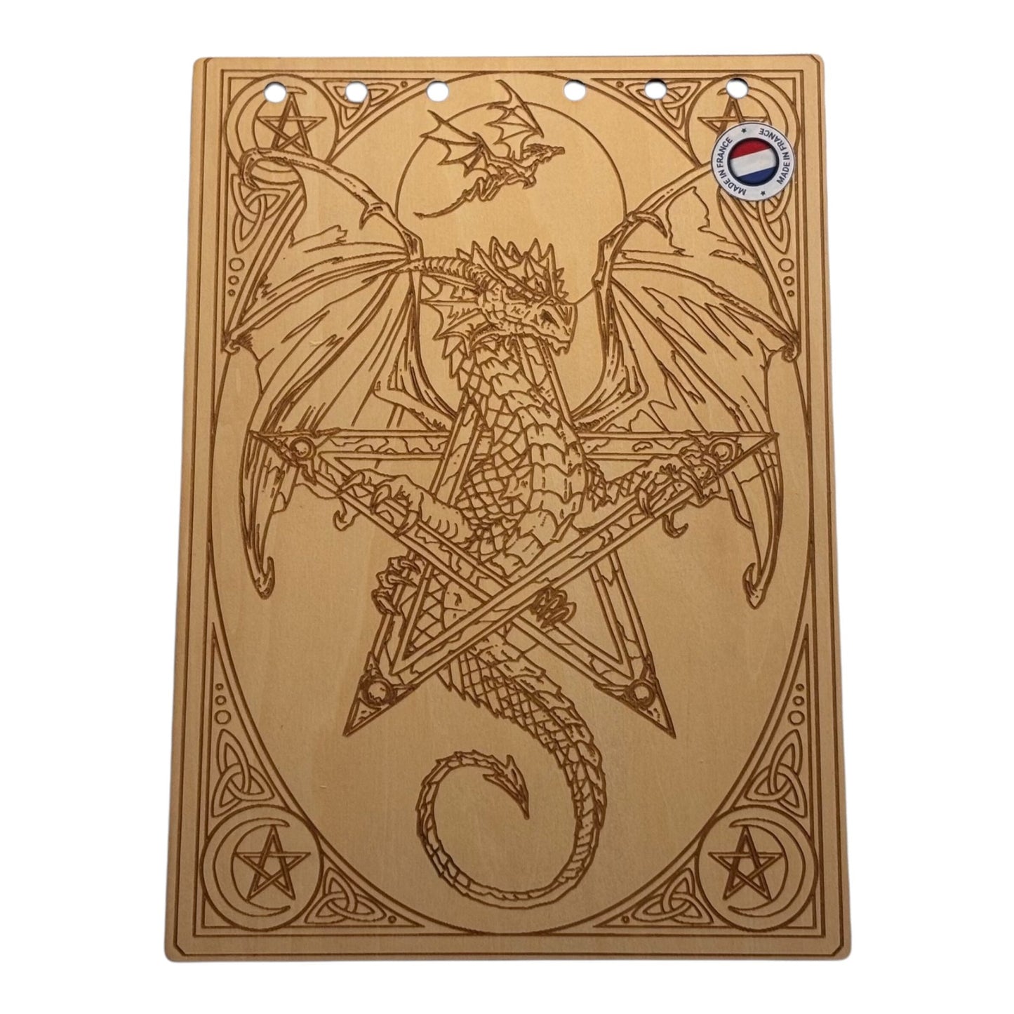 Couverture bloc note A5 dragon dans un pentacle graver au laser rechargeable et ecologique fabrication francaise et artisanale