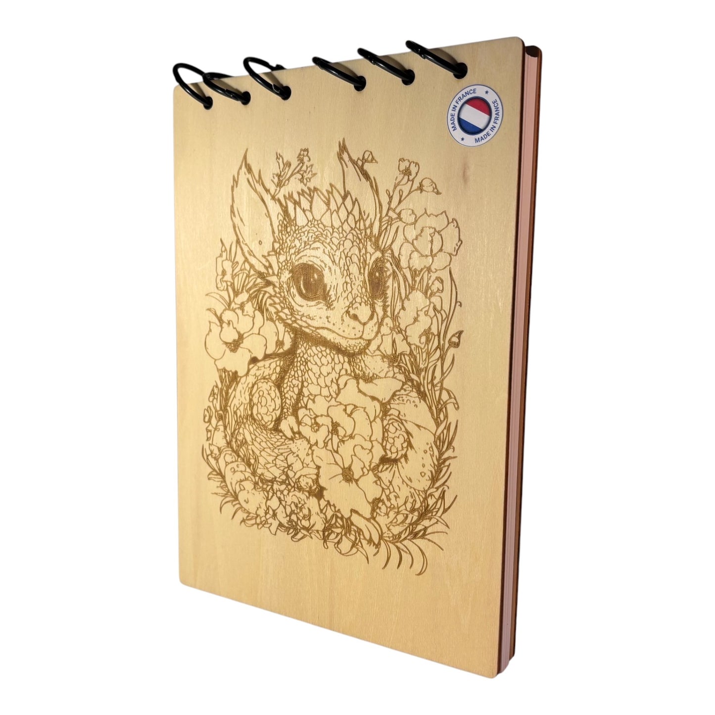 Bloc note A5 dragon dans les fleurs graver au laser rechargeable et ecologique fabrication francaise et artisanale