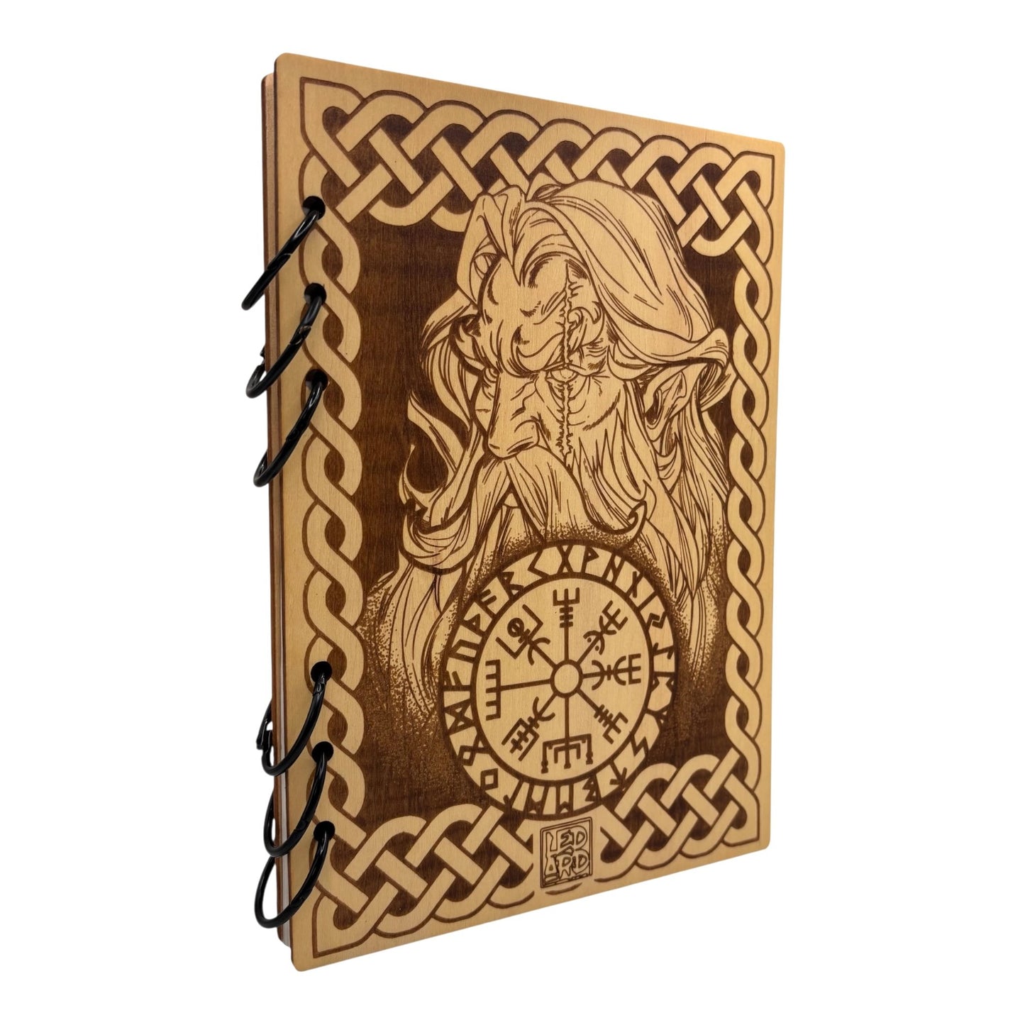Carnet en bois avec Odin gravé au laser , cahier et bloc note au format A5 écologique et rechargeable de fabrication française et artisanale