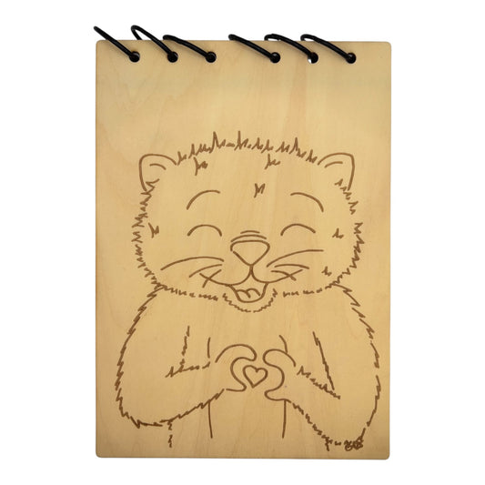 Carnet en bois format cahier ou bloc note A5 écologique et rechargeable de fabrication francaise et artisanale illustration d'artiste gravé au laser 