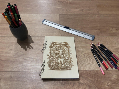 Cahier  A5 avec crayon fée dans un bocal graver au laser rechargeable et ecologique fabrication francaise et artisanale