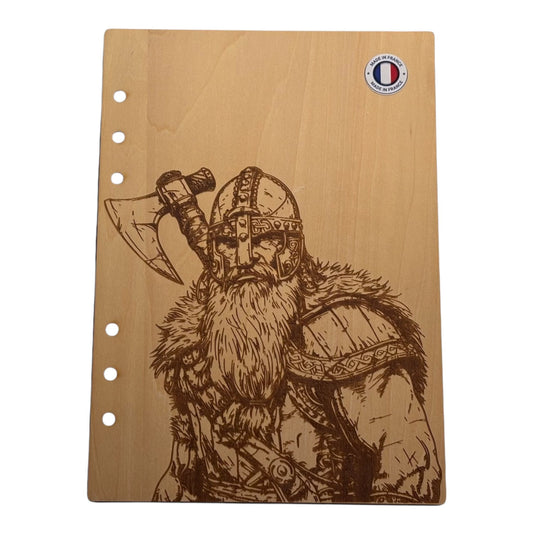 Couverture Cahier A5 guerrier Viking graver au laser rechargeable et ecologique fabrication francaise et artisanale