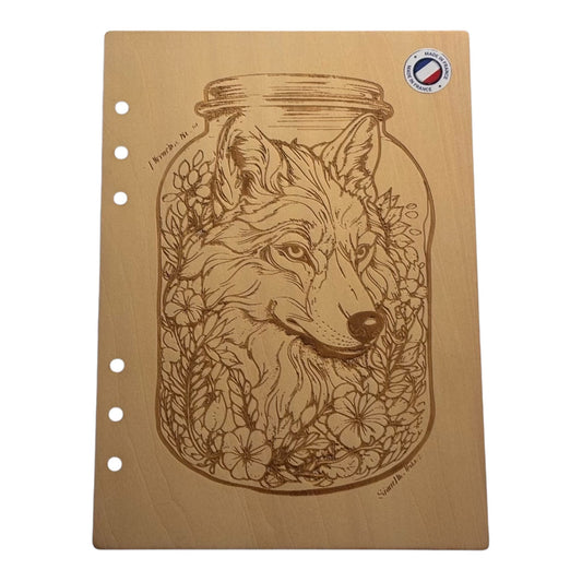 Couverture cahier A5  Loup dans un bocal graver au laser rechargeable et ecologique fabrication francaise et artisanale