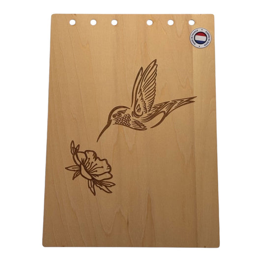 Couverture bloc note  A5 colibri sur une fleur hibiscus graver au laser rechargeable et ecologique fabrication francaise et artisanale