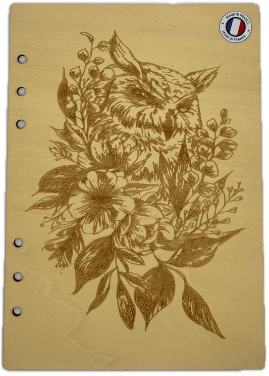 080 Couverture cahier Chouette entourée de fleurs