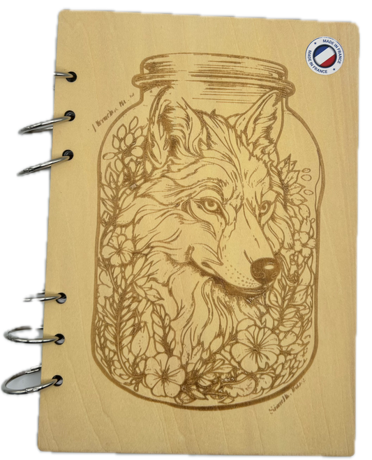 063 - Cahier Loup dans un bocal