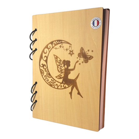 039 - Cahier A5  fée avec lune et papillon  graver au laser rechargeable et ecologique fabrication francaise et artisanale