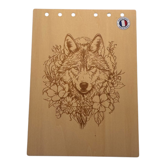 Couverture bloc note  A5 tête de loup avec des fleurs graver au laser rechargeable et ecologique fabrication francaise et artisanale