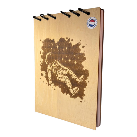 Bloc note  A5 astronaute graver au laser rechargeable et ecologique fabrication francaise et artisanale